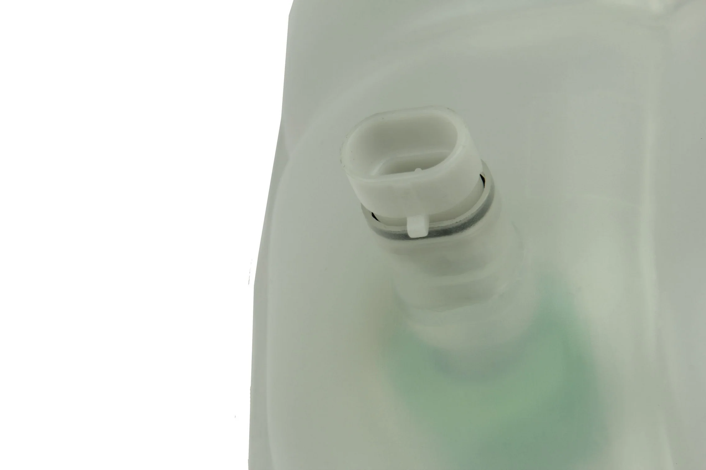 Autotecnica GM0716409 Engine Coolant Reservoir - Front - Image 2
