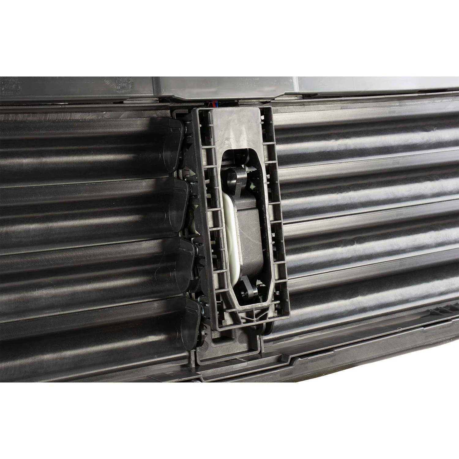 Global Parts 2211284 Radiator Shutter Assembly - Image 4