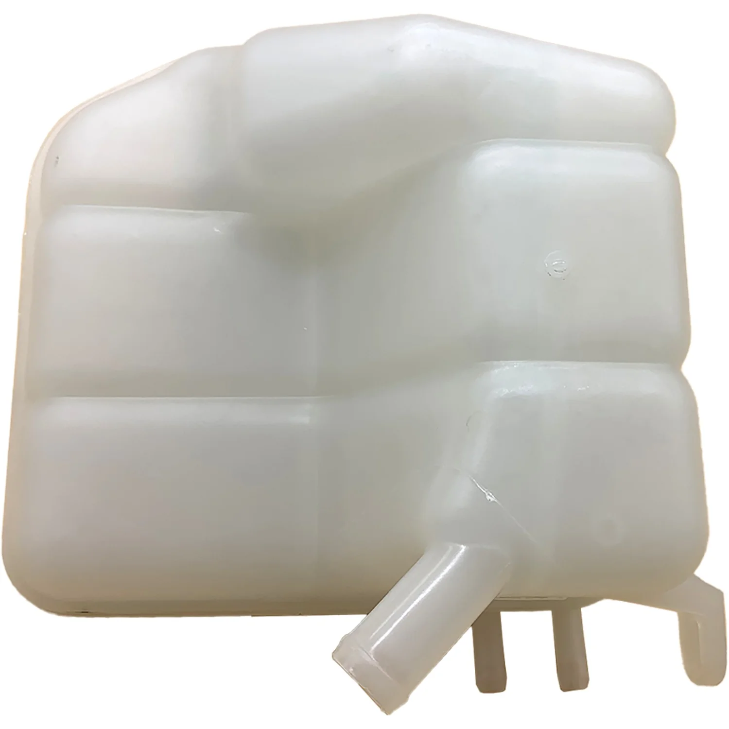 Global Parts 2411059 Engine Coolant Reservoir - Image 4