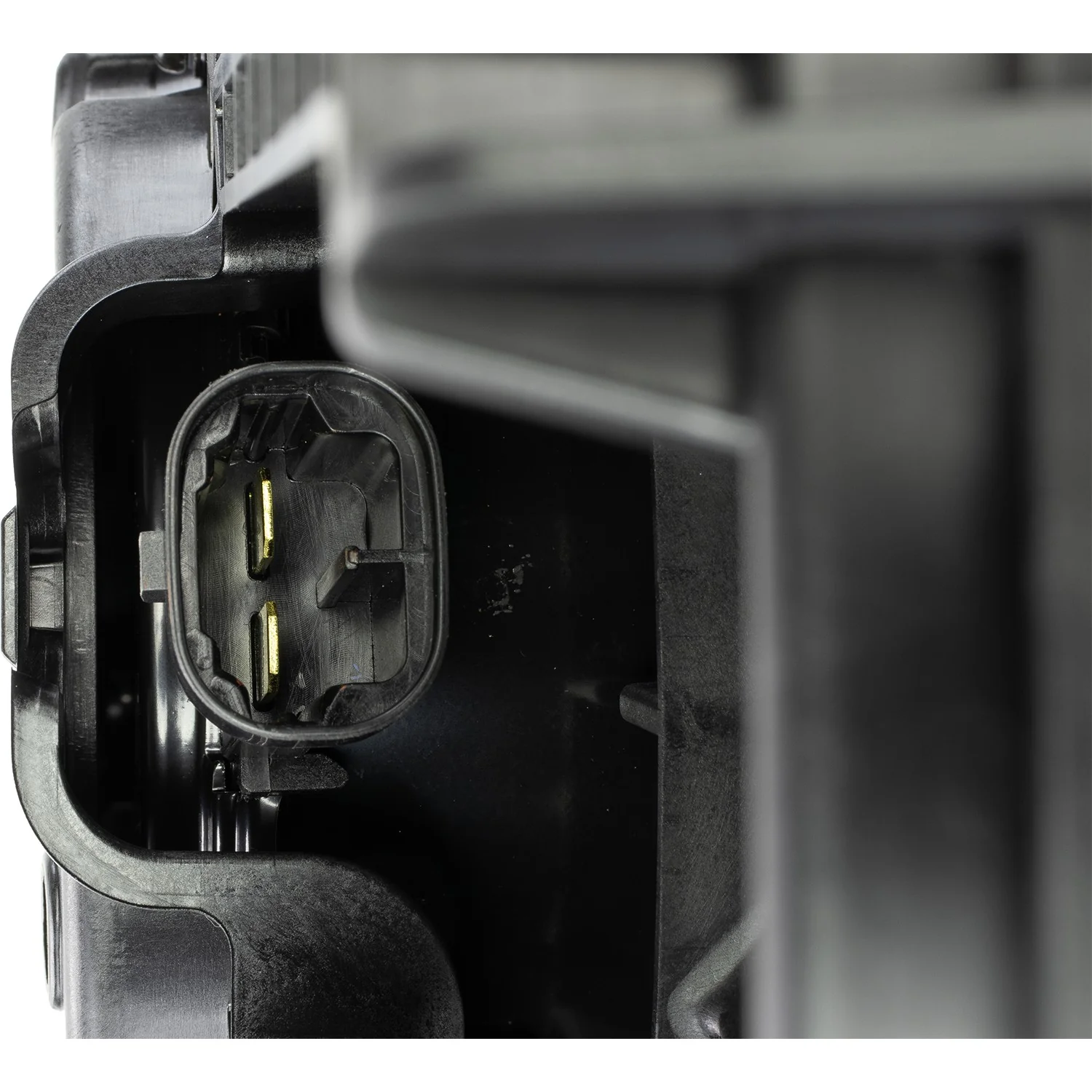 Global Parts 2812201 Engine Cooling Fan Assembly - Image 2