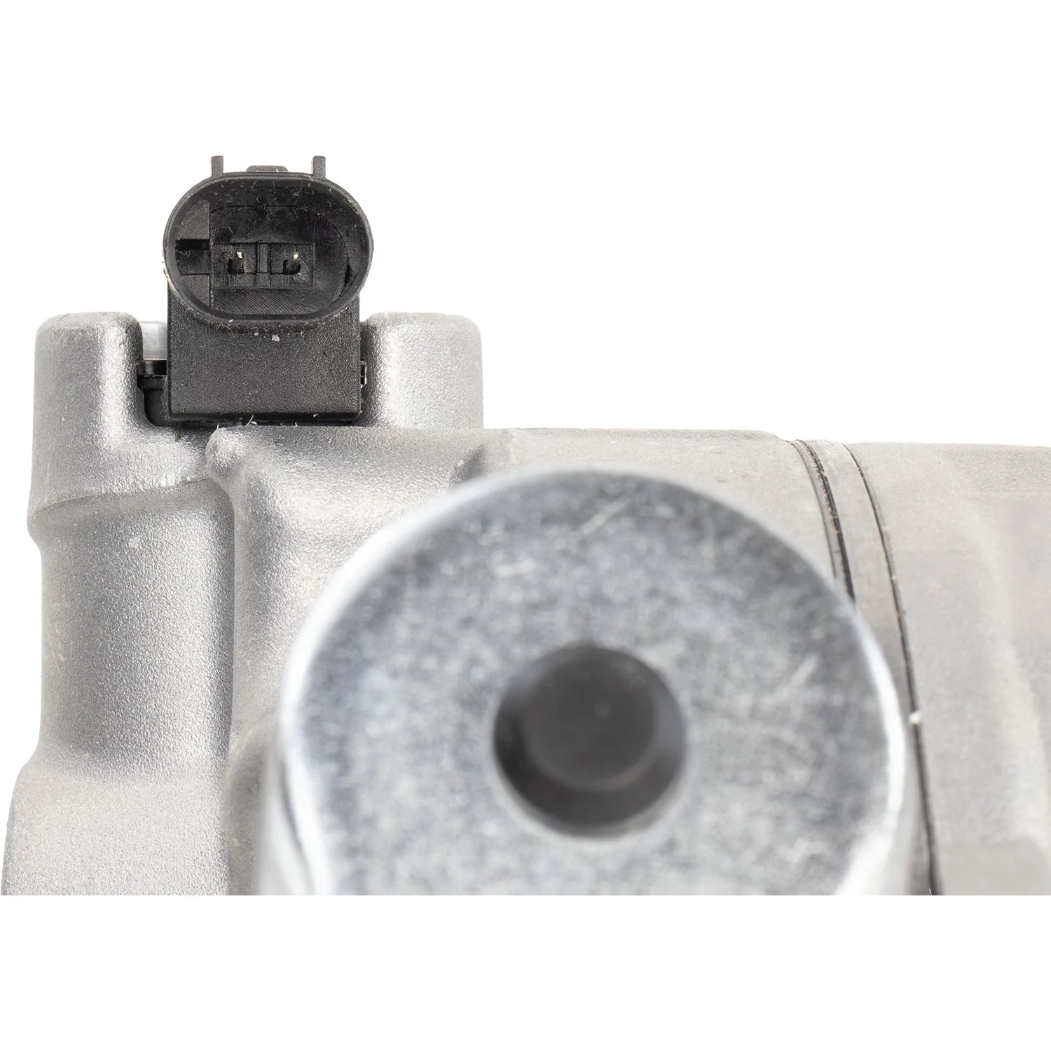 Global Parts 7513556 A/C Compressor - Image 3